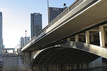 Arche du pont de Neuilly - ponts sur Seine - © Norbert Pousseur