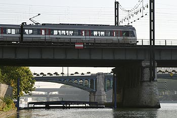 Pont du chemin de fer de la ligne Clichy - ponts sur Seine - © Norbert Pousseur