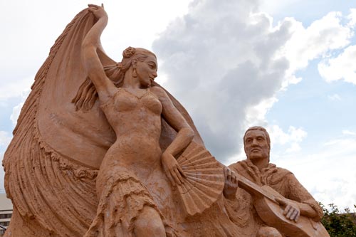 Flamenco dans le ciel de Riga - © Norbert Pousseur