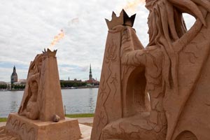 Les mains de Riga - © Norbert Pousseur