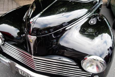 Carosserie de Peugeot 203 - voiture ancienne - © Norbert Pousseur