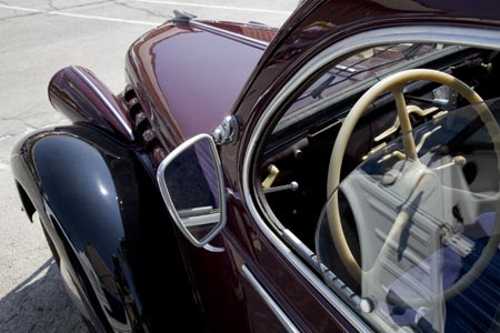 Habitacle de Panhard - voiture ancienne - © Norbert Pousseur