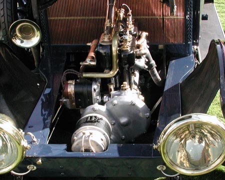 Moteur d'Hispano Suiza - voiture ancienne - © Norbert Pousseur