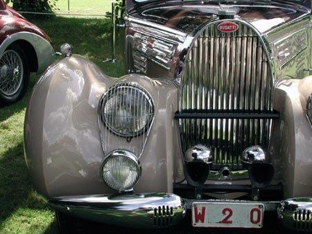 Avant de Bugatti 57C - voiture ancienne - © Norbert Pousseur