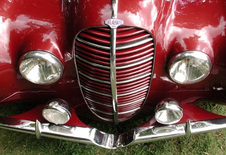 Avant de Delahaye 135MS - voiture ancienne - © Norbert Pousseur