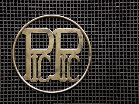 Emblème de PicPic - voiture ancienne - © Norbert Pousseur