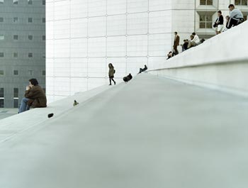 image publiée - marches de la Défense - original neg 6x6 - © Norbert Pousseur