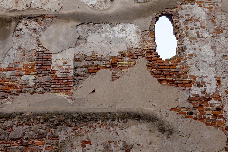 Mur en ruine -  © Norbert Pousseur