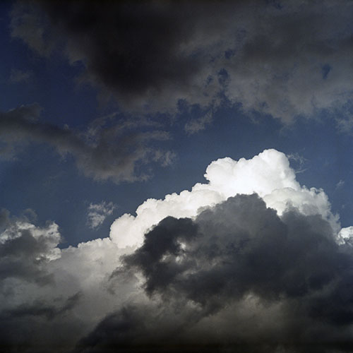 Derniers nuages blanc avant la tempête -  © Norbert Pousseur