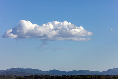Ligne de nuage, ligne de montagne -  © Norbert Pousseur